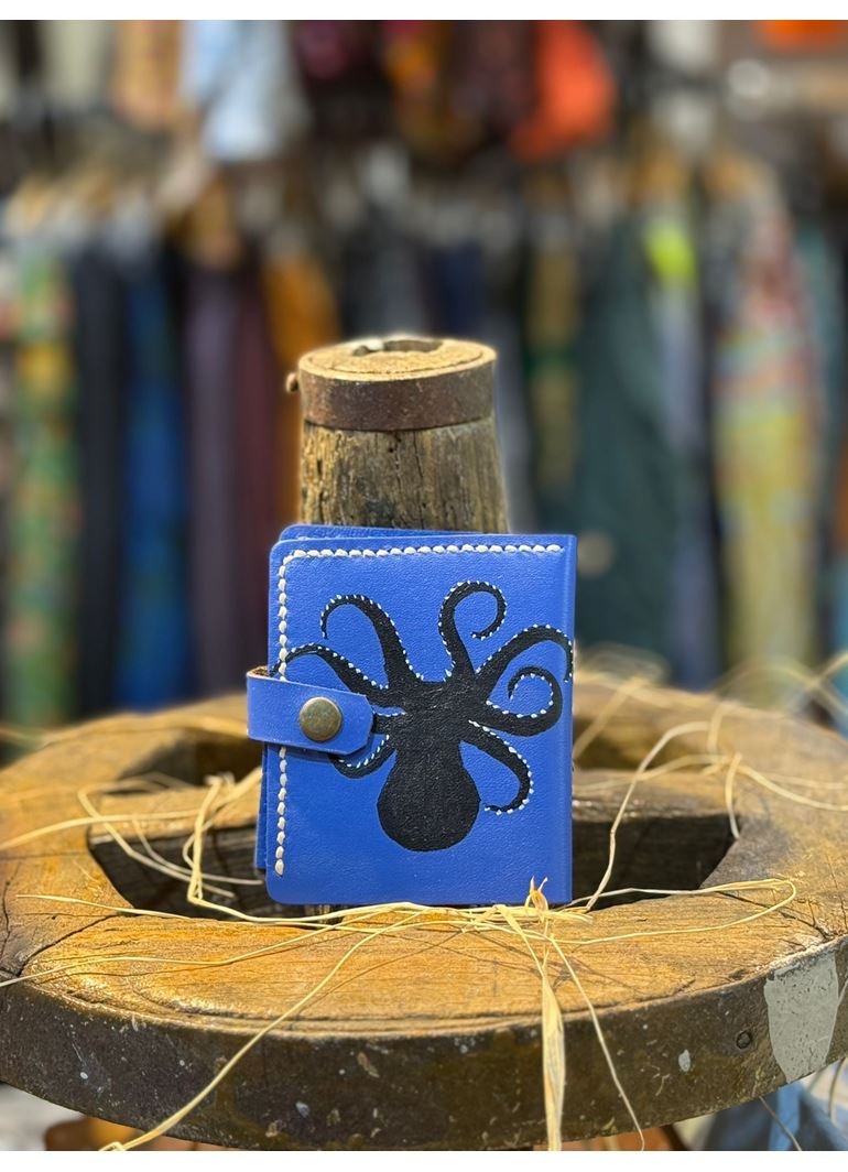 ÖZEL TASARIM DERİ EL İŞİ CÜZDAN