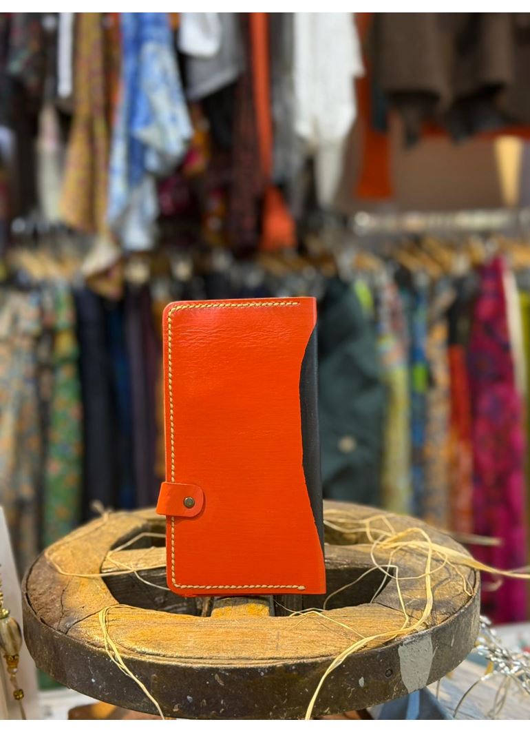 ÖZEL TASARIM DERİ EL İŞİ CÜZDAN