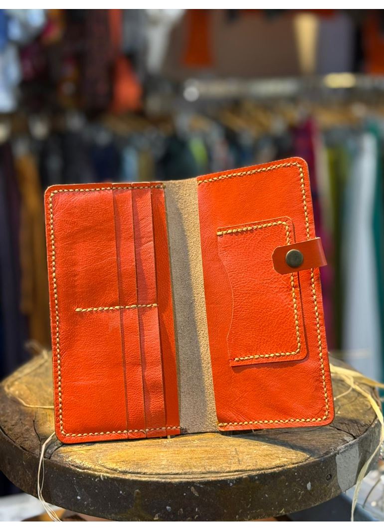 ÖZEL TASARIM DERİ EL İŞİ CÜZDAN