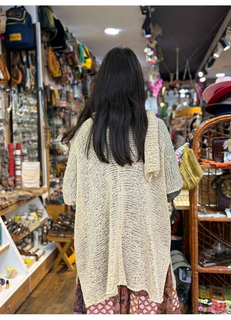 Tasarım Atkılı Bluz Krem