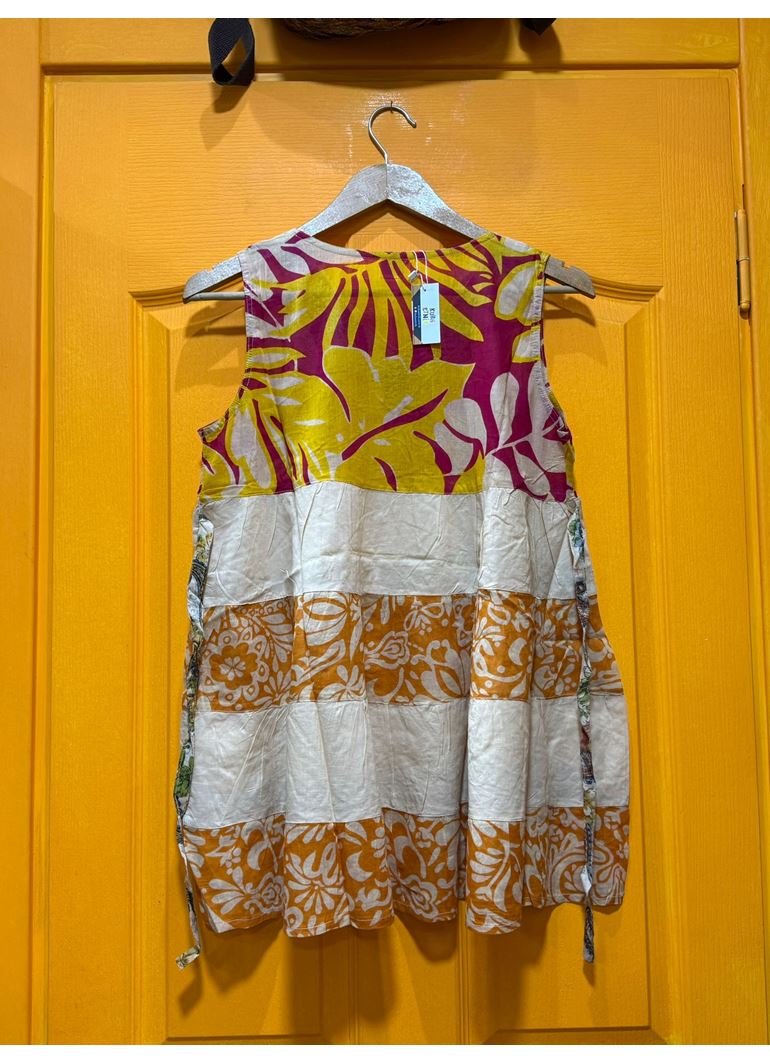 Hint İşlemeli Bluz