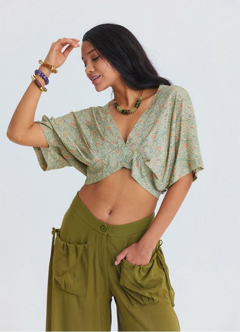 Kruvaze Yaka Sırt Dekolteli Dökümlü Sarı Çiçekli Bluz