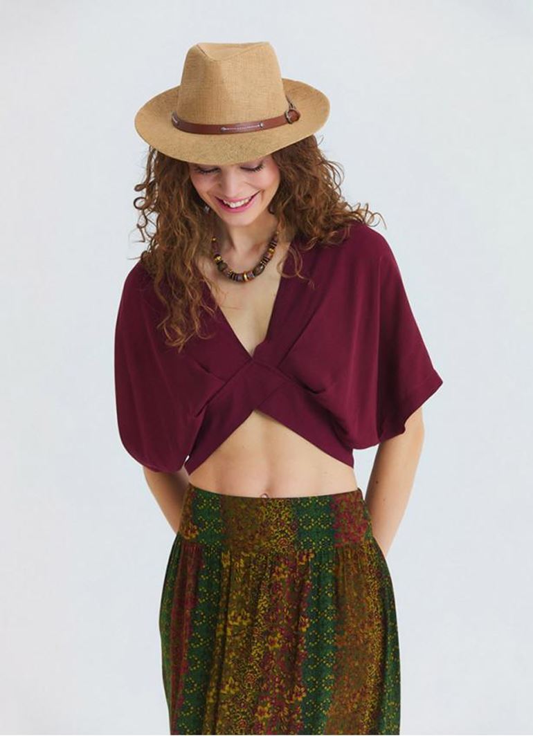 Kruvaze Yaka Sırt Dekolteli Dökümlü Bordo Yazlık Bluz