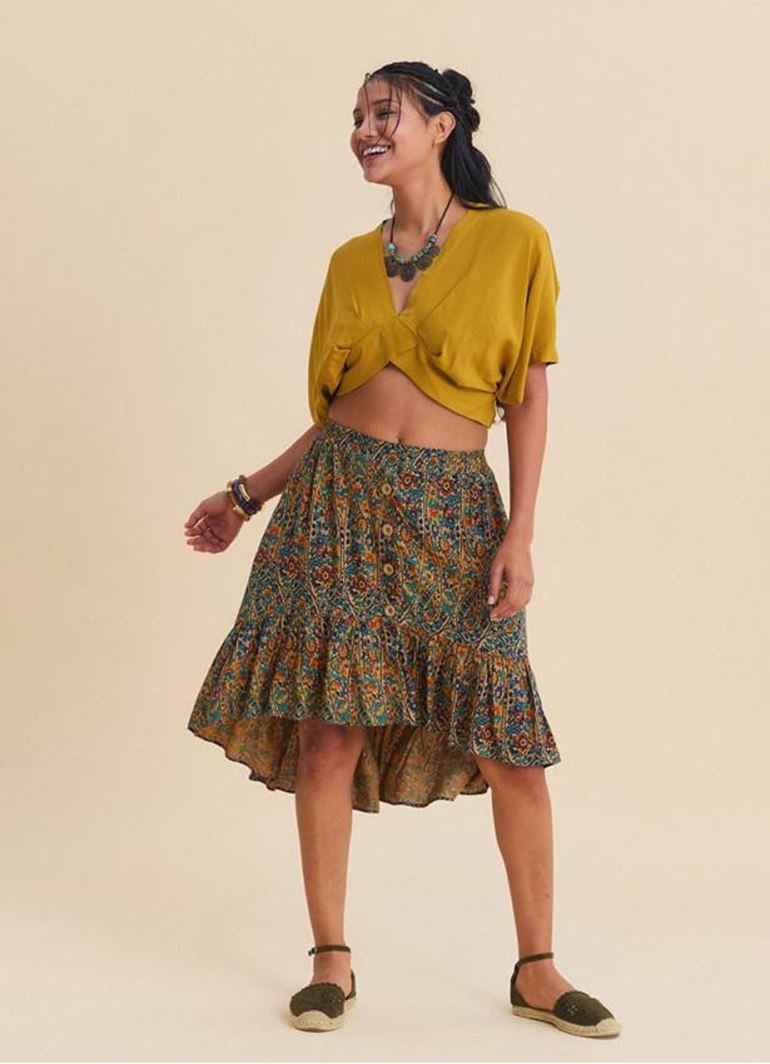 Kruvaze Yaka Sırt Dekolteli Dökümlü Hardal Crop Bluz