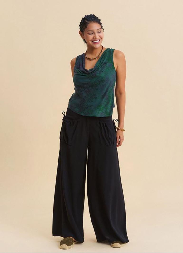 Bol Kesim Cep Detaylı Siyah Kadın Salaş Pantolon 