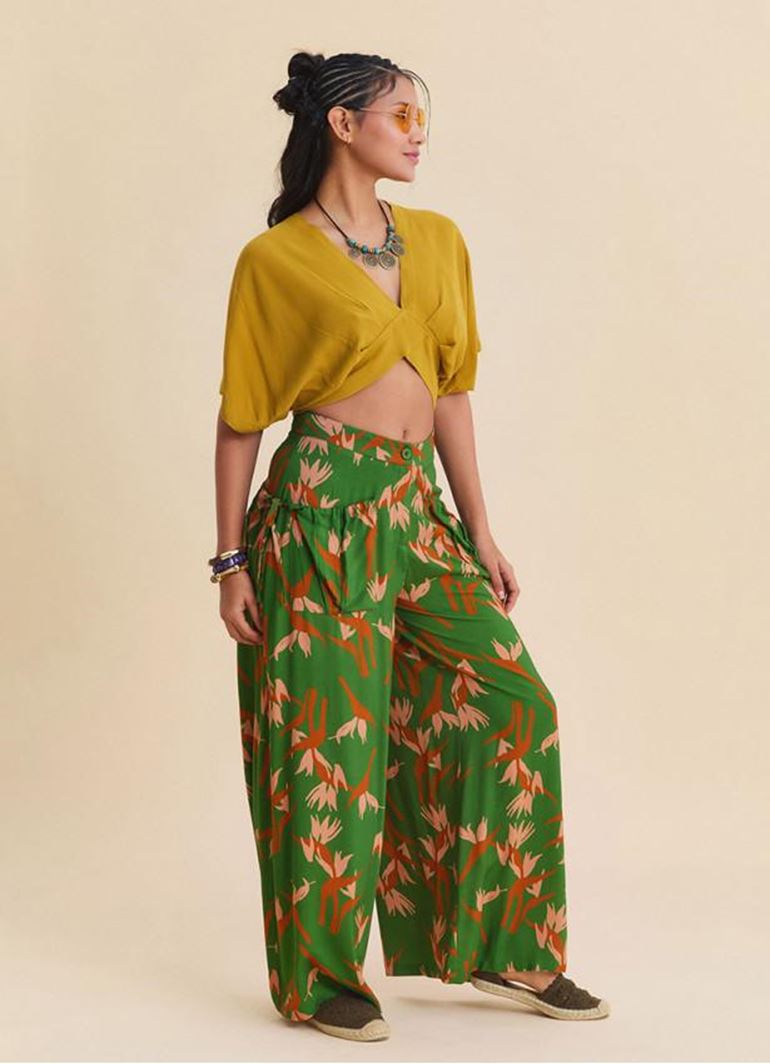 Bol Kesim Cep Detaylı Yeşil Kadın Otantik Pantolon