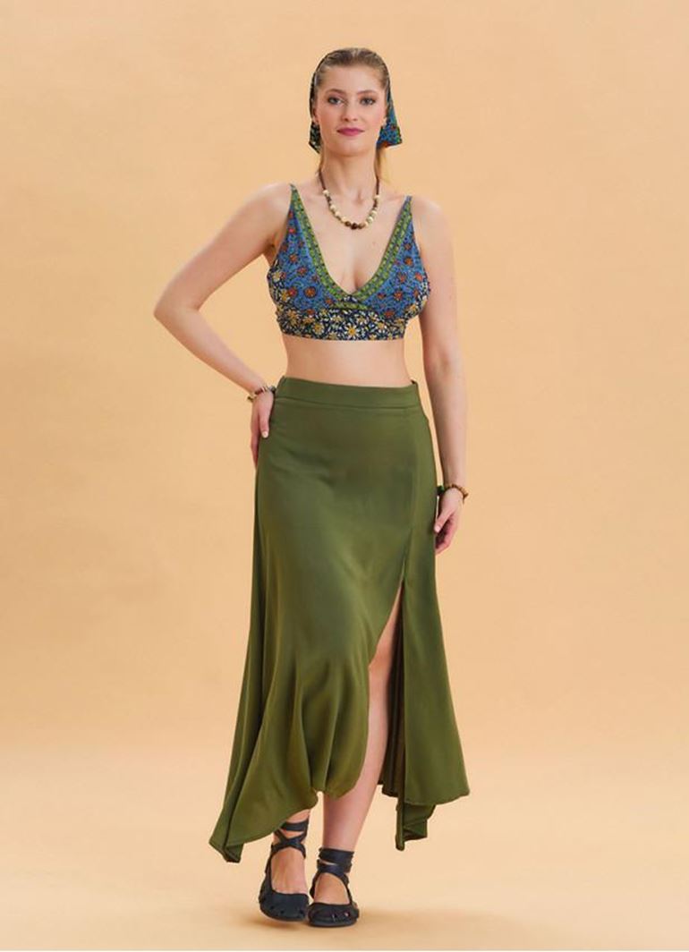 Fermuar Detaylı Yırtmaçlı Haki Asimetrik Etek