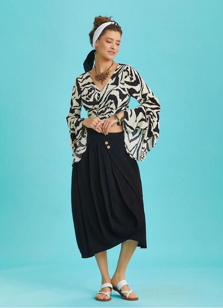 Rahat Kesim Geniş Pileli Siyah Anvelop Midi Etek