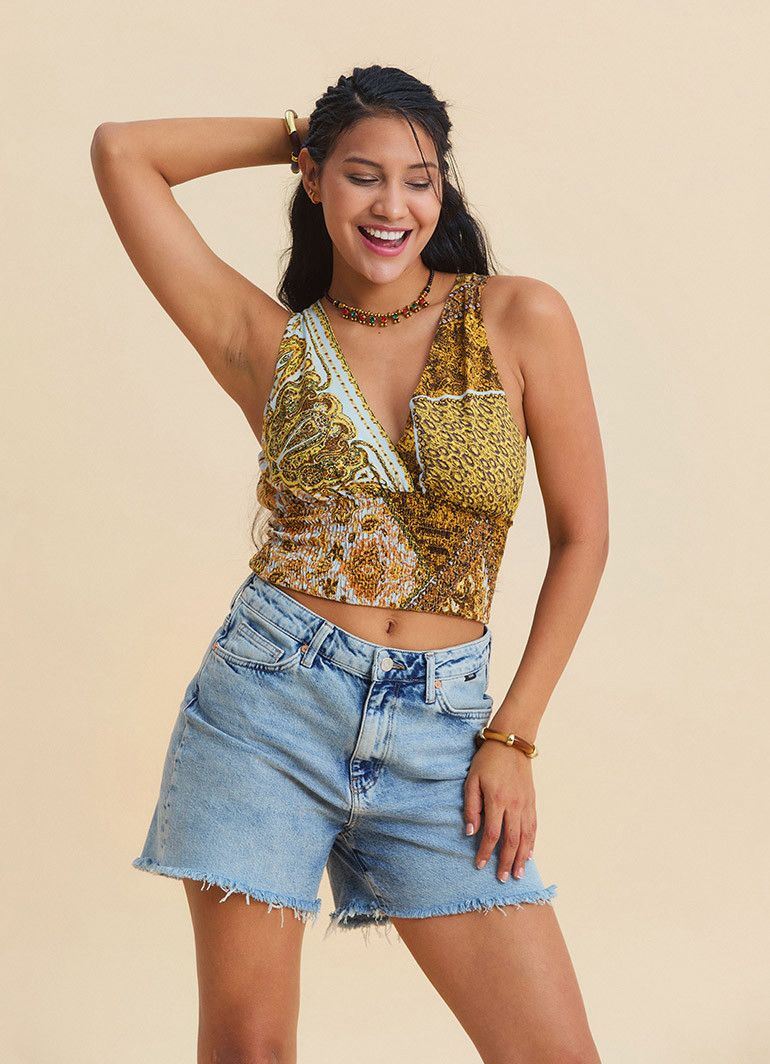 V Yaka Gipe Detaylı Arkadan Bağlamalı Sarı Otantik Bluz