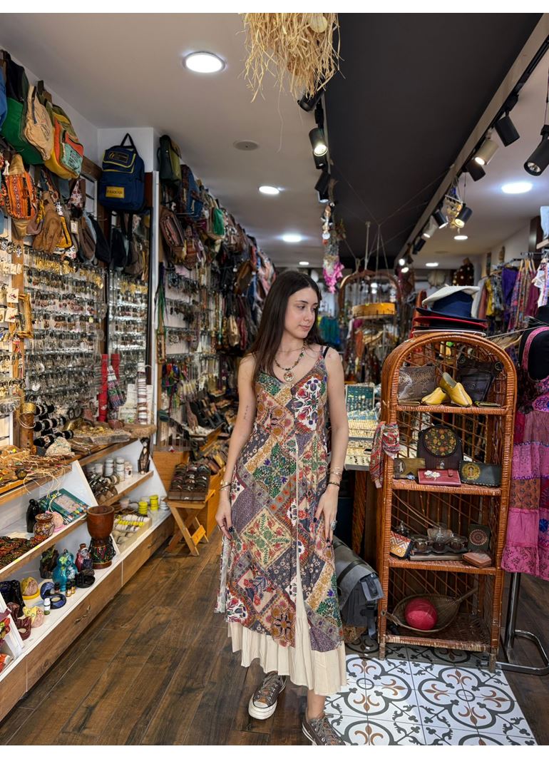 İnce Askılı Çift Katlı Düğmeli Bej Çiçekli Elbise