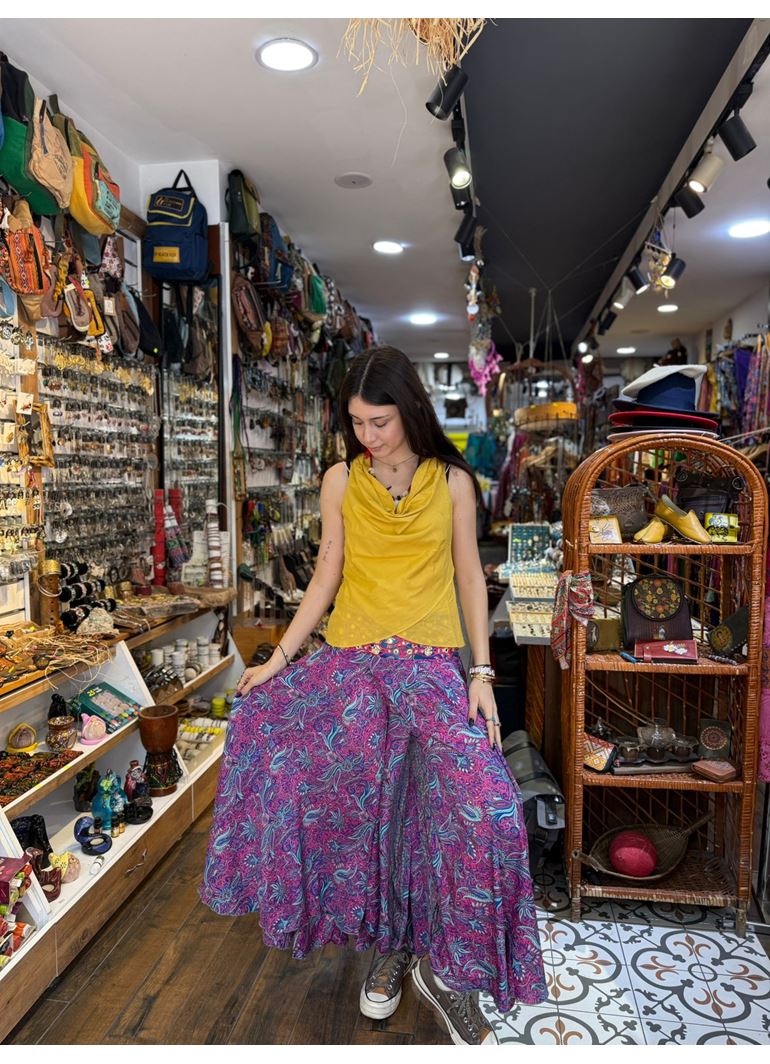 İpek Önü İşlemeli Pantolon