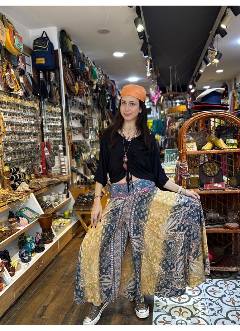 İpek Önü İşlemeli Pantolon