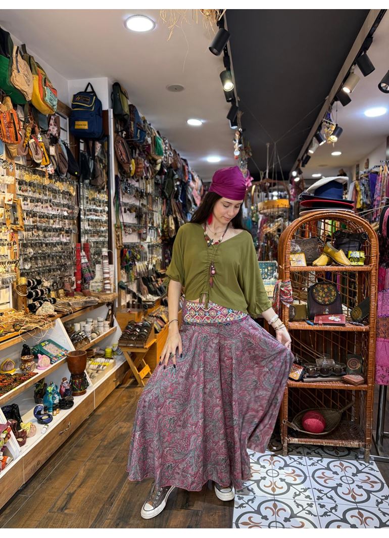 İpek Önü İşlemeli Pantolon