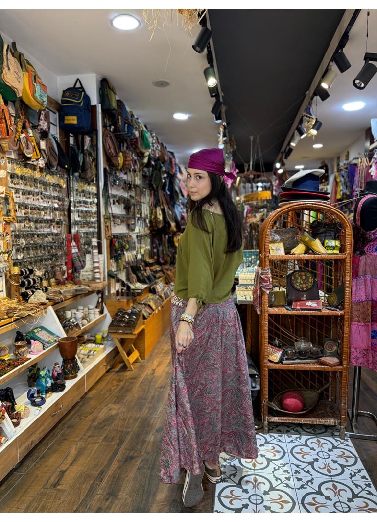 İpek Önü İşlemeli Pantolon