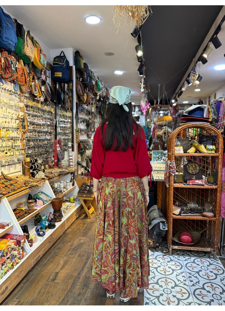 İpek Önü İşlemeli Pantolon