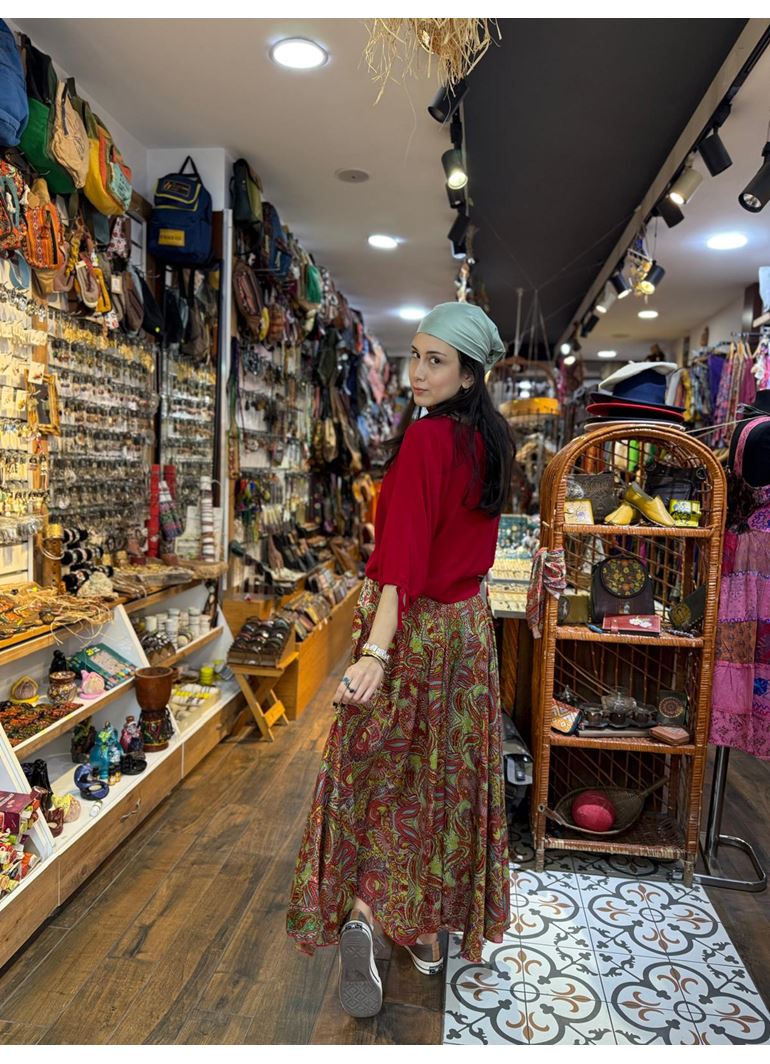 İpek Önü İşlemeli Pantolon