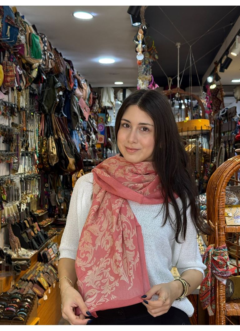 İPEK ŞAL