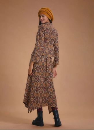 Otantik Desenli Biye Detaylı Asimetrik Kesimli Etek