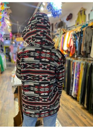 Kapüşonlu Önü Cepli Kırmızı Uzun kol 