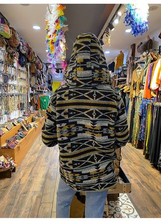 Kapüşonlu Sarı Önü Cepli Uzun kol 