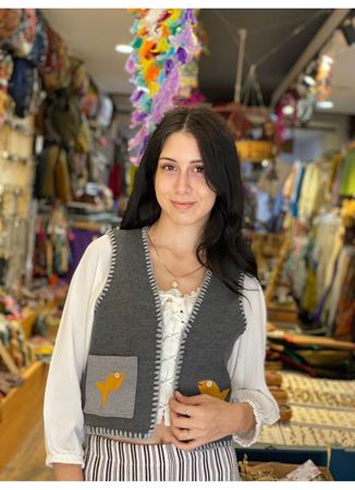 ÖZEL TASARIM DOKUMA ANTRASİT KEÇE YELEK