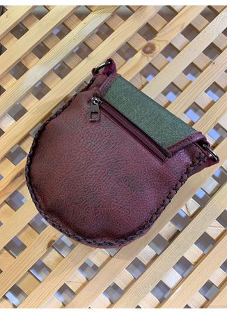 ÖZEL TASARIM KEDİLİ DERİ ÇANTA