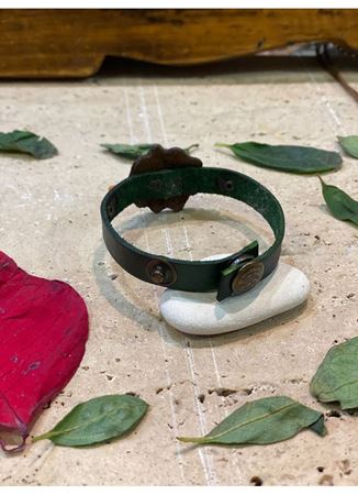 Tasarım Çiçekli El İşi Bileklik