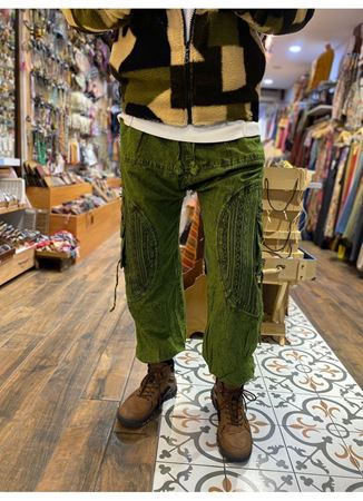 Yeşil Yandan Cepli Nepal Pantolon