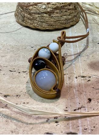 El Yapımı Deri kolye