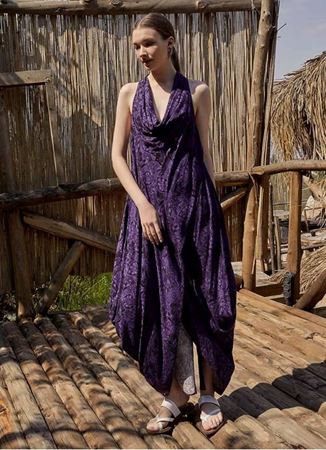 Degaje Yaka Otantik Mor Desenli Elbise