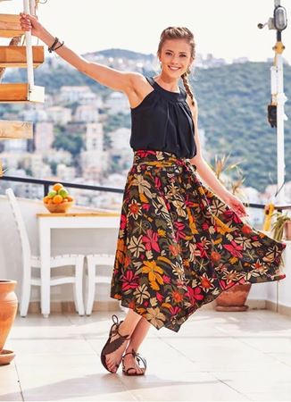 Çiçek Desenli Beli Bağlamalı Midi Siyah Kloş Etek