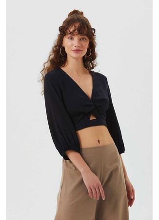 Düğüm Detaylı Pencereli Bohem Crop Bluz Siyah