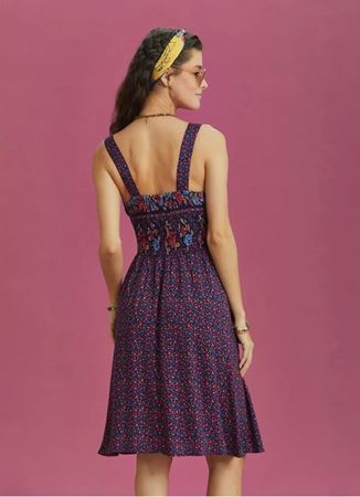 Çiçek Desenli Bohem Tarz Kruvaze V Yaka Elbise