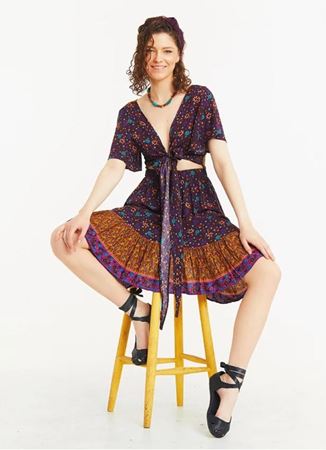 Cut Out Sırt Önden Bağlamalı Mor Çiçekli Elbise