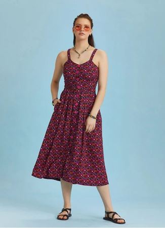 Bohem Tarz Düğmeli Geniş Askılı Uzun Çiçekli Elbise