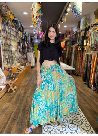 İpek Etek Görünümlü Alt