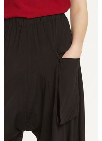 Cep Detaylı Dökümlü Şalvar Siyah