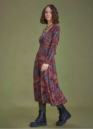 Bohem Tarz Uzun Kollu Mürdüm Desenli Elbise