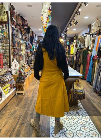 Nepal Elbise Sarı