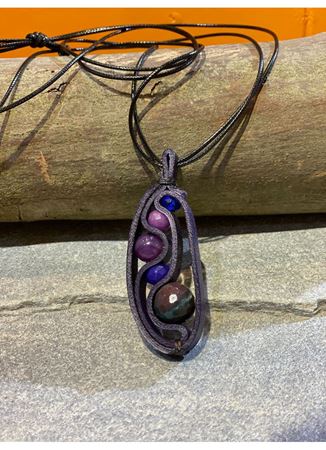 El Yapımı Deri Kolye