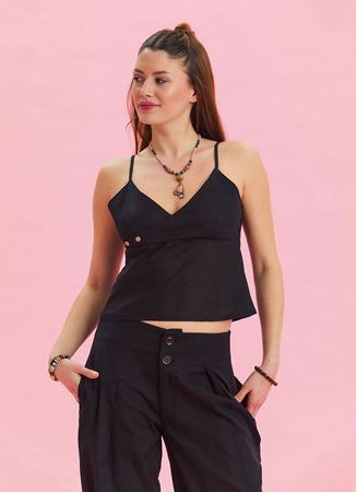 V Yaka İnce Askılı Siyah Yazlık Bluz