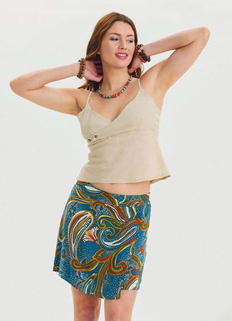 V Yaka İnce Askılı Krem Kolsuz Bluz