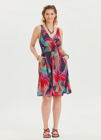 V Yaka Robadan Kırmızı Midi Elbise