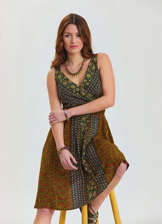 V Yaka Robadan Yeşil Desenli Midi Elbise