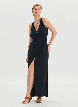 V Yaka Yırtmaç Detaylı Siyah Uzun Elbise