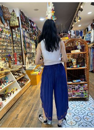 Lastikli Kolsuz Degaje Yaka Beyaz Şık Crop Bluz