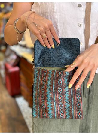 Dokuma Mavi Desenli Kol Çantası