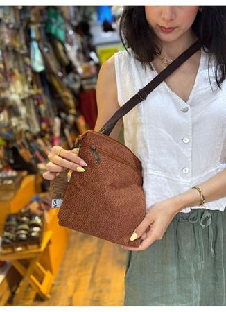 Dokuma Kahverengi Önü Desenli Kol Çantası