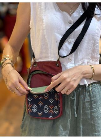 Tasarım Telefon Çantası