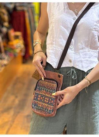 Tasarım Telefon Çantası